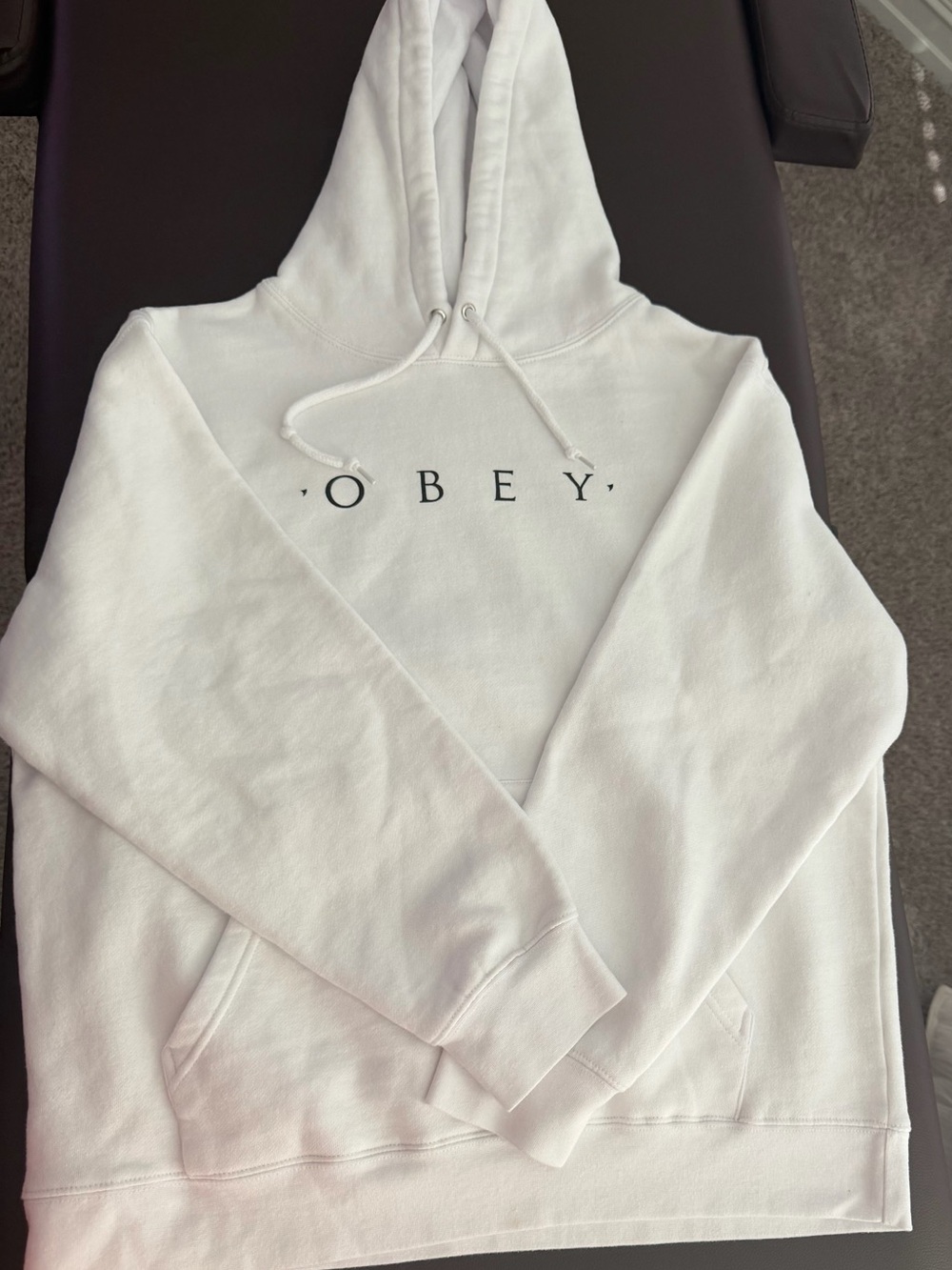Obey Novel White Pullover Hoodie with Black Label